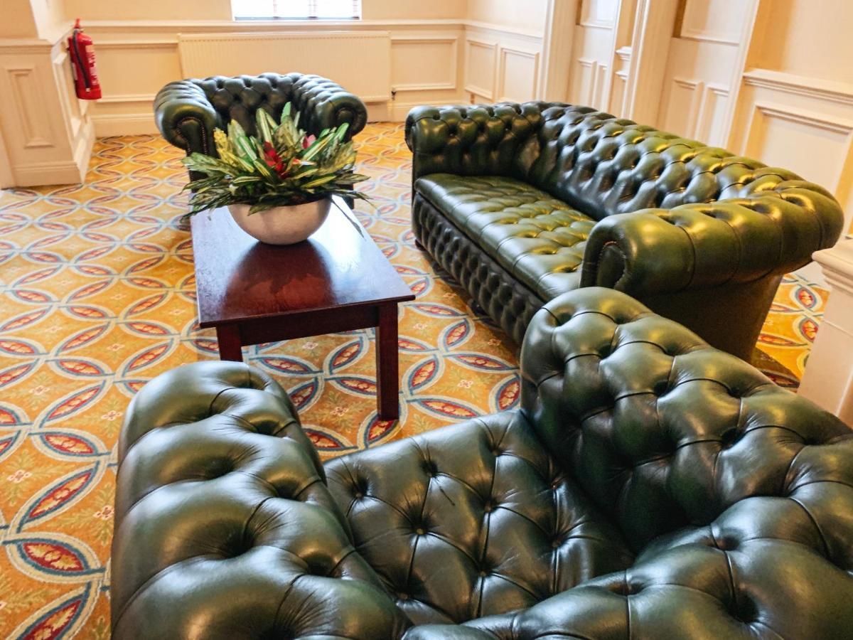 Hollins Hall Hotel, Golf & Country Club Bradford Kültér fotó